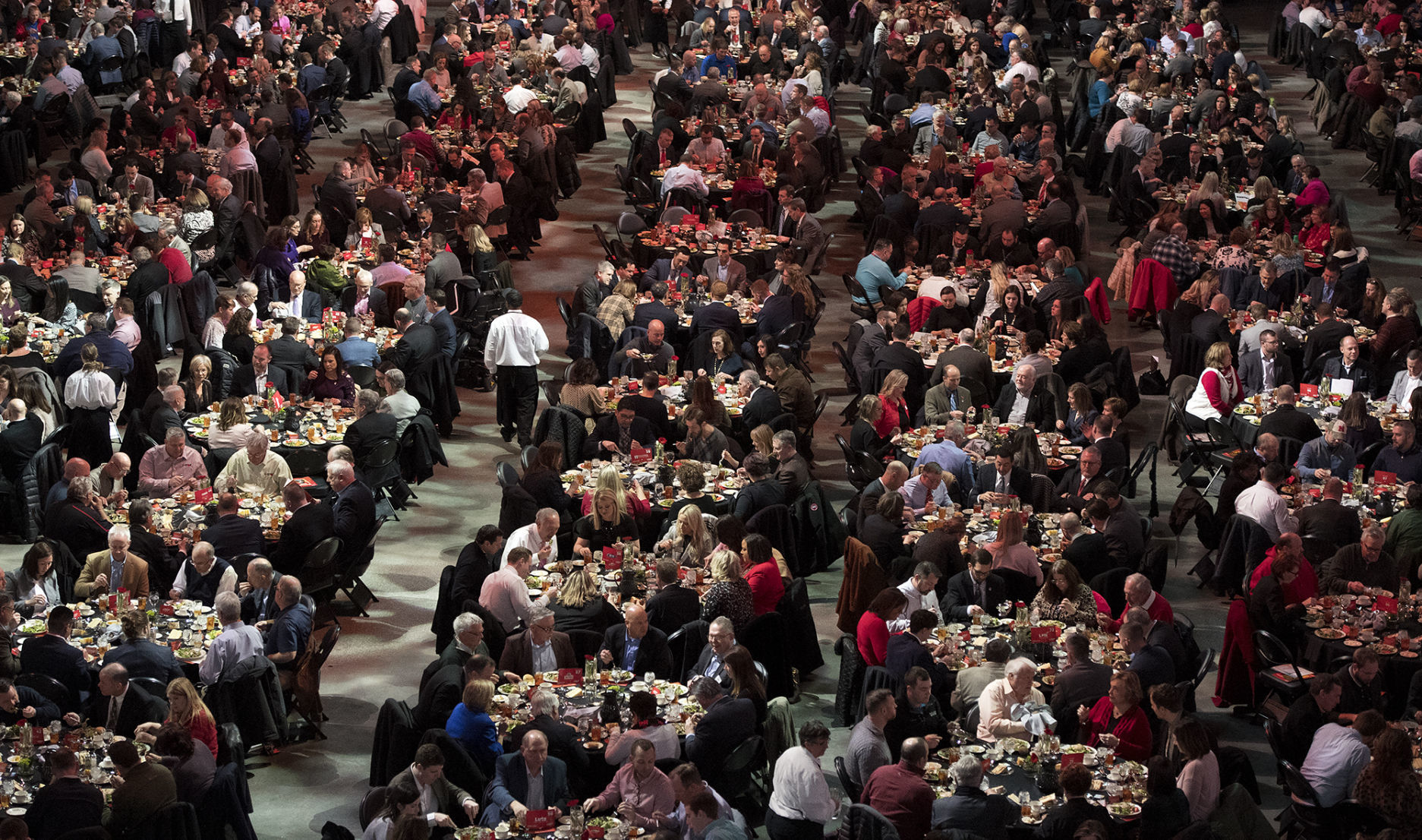 Scott Frost at Lincoln Chamber of Commerce lunch